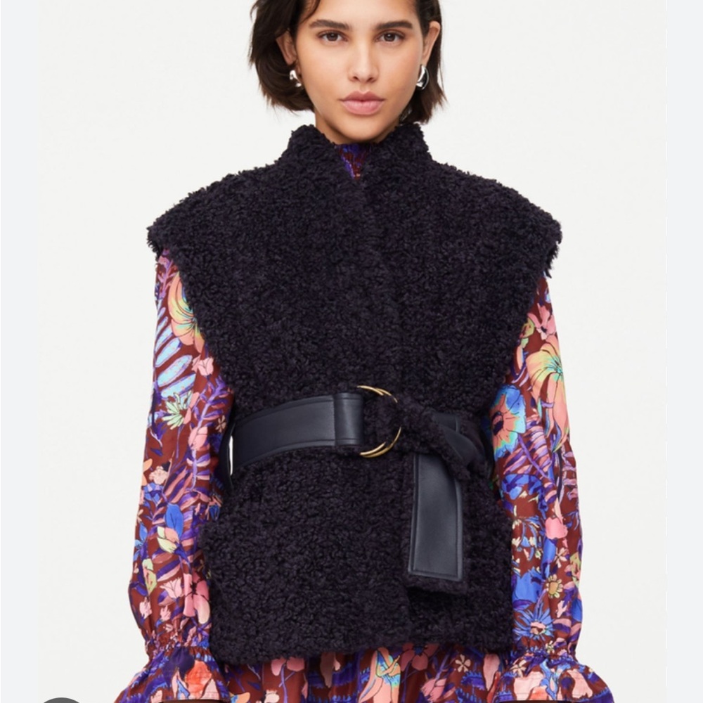Marie Oliver Navy BNWT Reversible Vest
